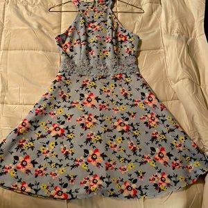 Worn once , light weight , lace waist , spring summer dress